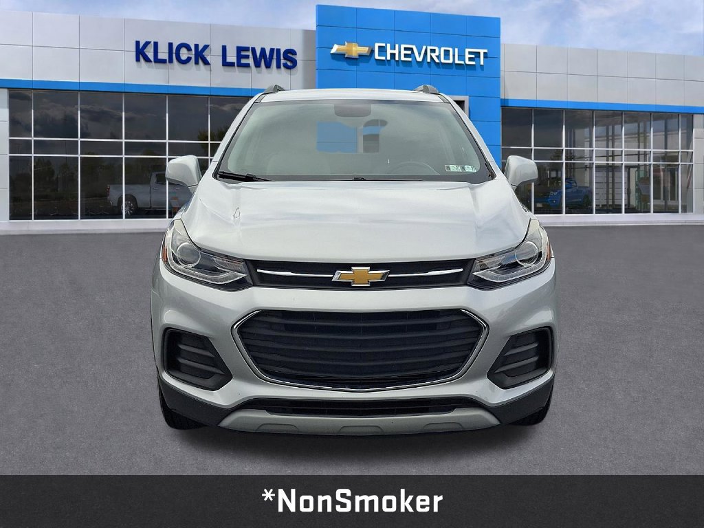 Used 2019 Chevrolet Trax LT w/ LT Convenience Package AWD/4WD image 2