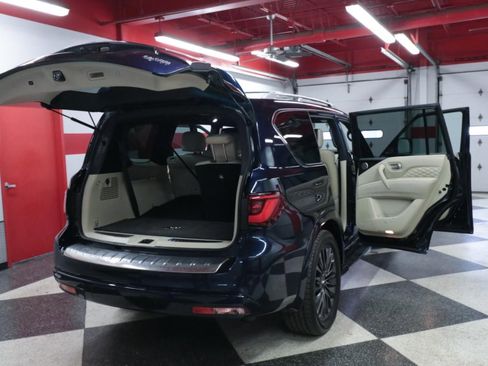 Used 2022 INFINITI QX80 Sensory w/ Cargo Package image 37