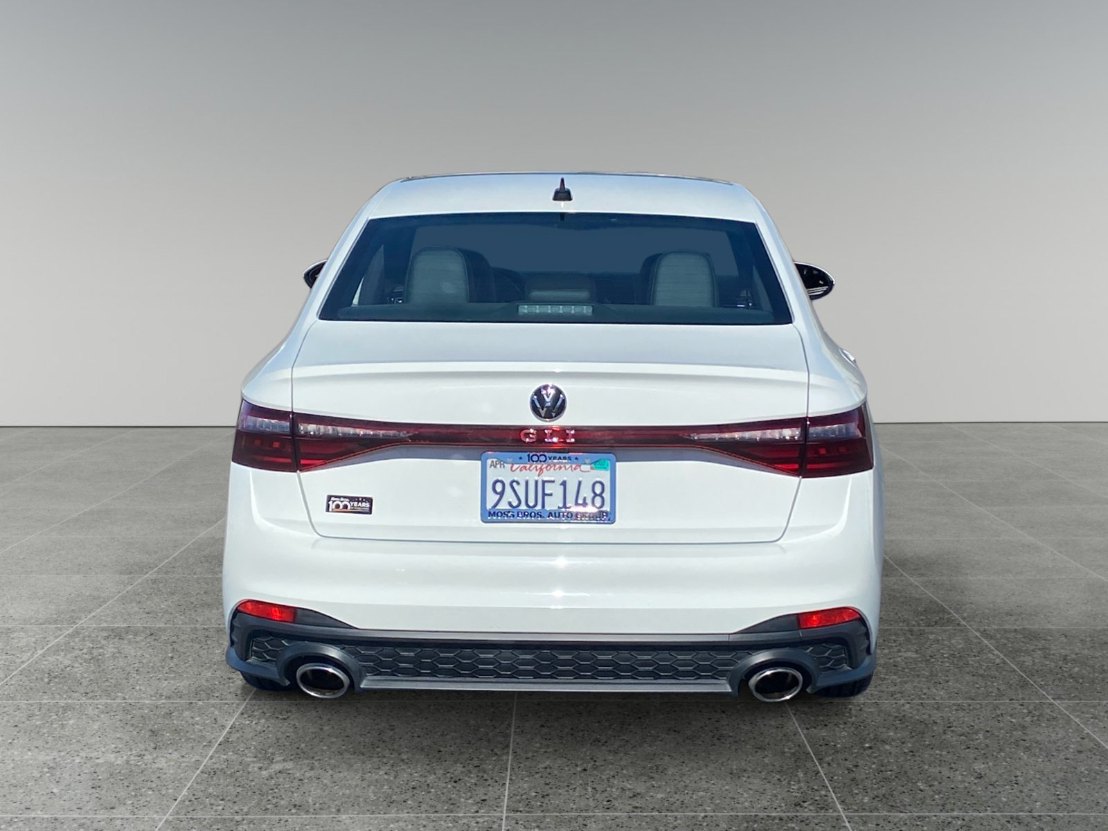 Used 2025 Volkswagen Jetta GLI Autobahn FWD image 4