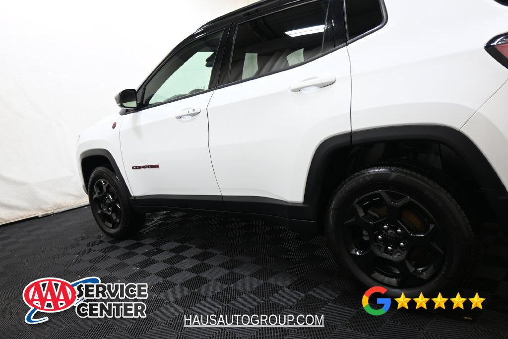Used 2023 Jeep Compass Trailhawk AWD/4WD image 9