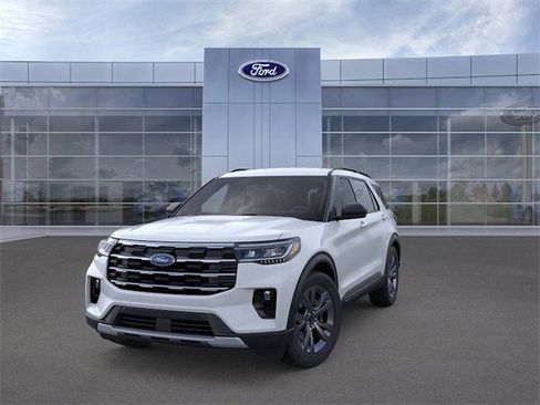 New 2026 Ford Explorer Active image 2