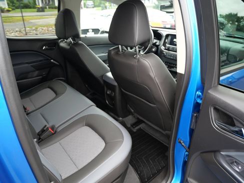 Used 2021 Chevrolet Colorado Z71 AWD/4WD image 21