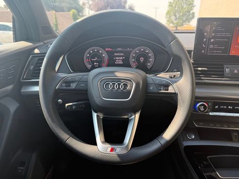 Used 2024 Audi Q5 2.0T Prestige AWD/4WD image 9