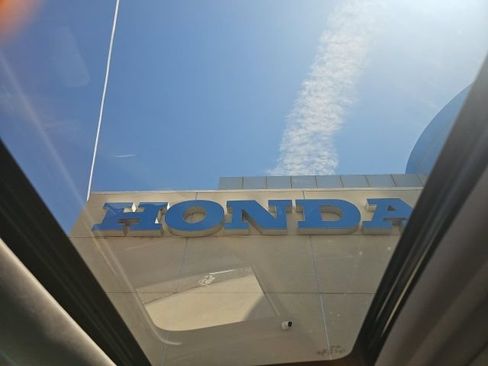 Used 2020 Honda CR-V Touring image 17
