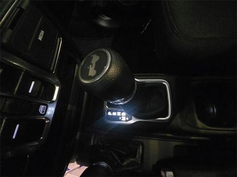 Used 2022 Jeep Wrangler Unlimited Sport image 20