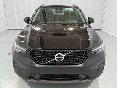 New 2026 Volvo XC40 B5 Core w/ Protection Package Premier image 3