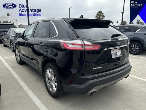 Used 2019 Ford Edge Titanium w/ Equipment Group 301A AWD/4WD image 12