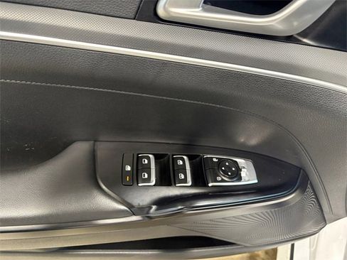 Used 2022 Kia K5 GT-Line w/ GT-Line Awd Premium Package image 17