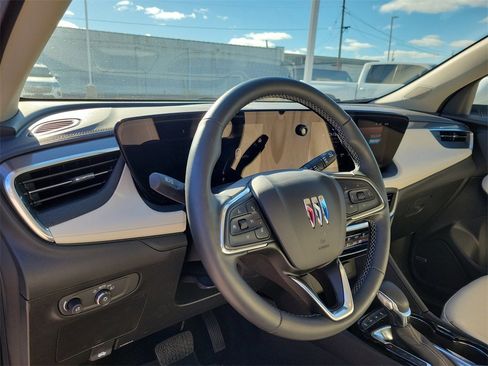 Used 2024 Buick Encore GX Avenir w/ Avenir Convenience Package image 20