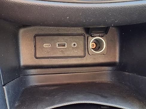 Used 2020 Chevrolet Equinox LT image 21