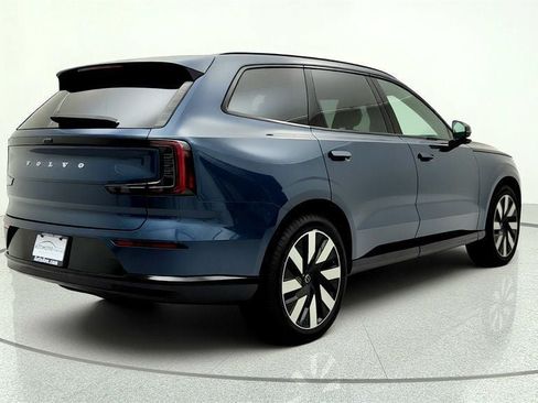 Used 2025 Volvo EX90 Ultra AWD/4WD image 5