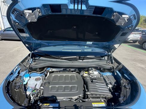 New 2026 Volkswagen Tiguan SEL R-Line AWD/4WD image 30