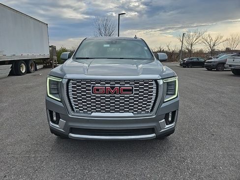 Used 2023 GMC Yukon Denali w/ Max Trailering Package image 2