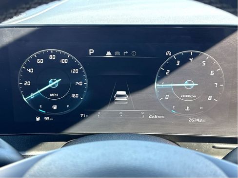 Used 2024 Kia Sportage SX image 17