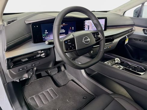 New 2026 Nissan Murano Platinum w/ Cargo Package AWD/4WD image 9