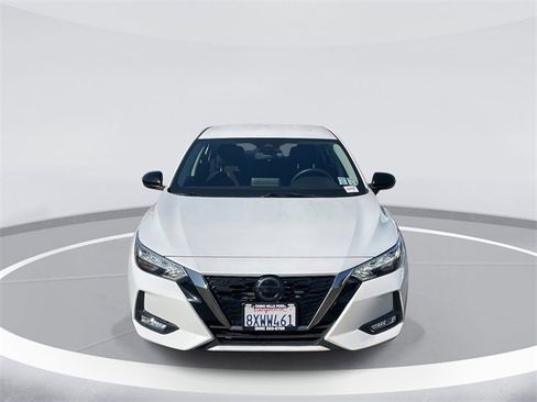 Used 2021 Nissan Sentra SR image 2
