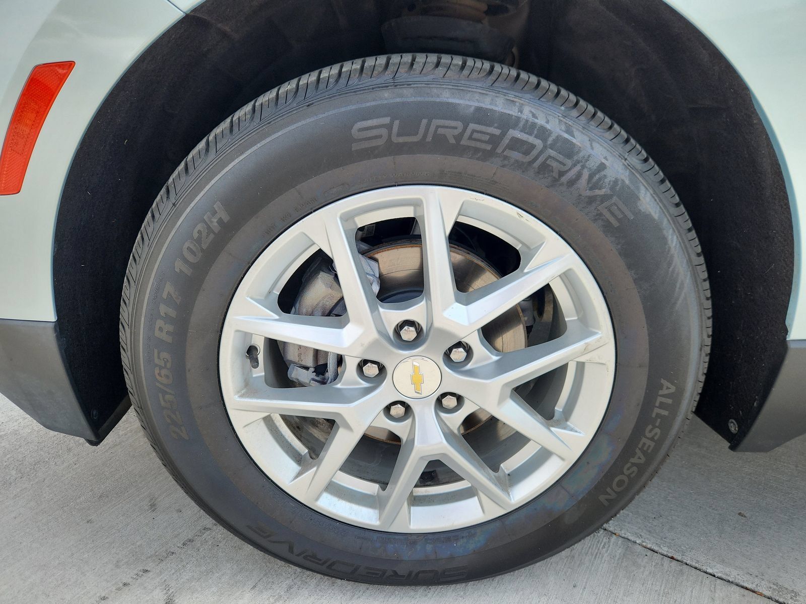 Used 2022 Chevrolet Equinox LT FWD image 18