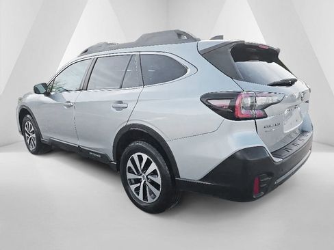 Used 2021 Subaru Outback Premium w/ Popular Package #1 AWD/4WD image 7