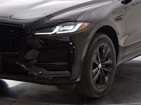 Used 2021 Jaguar F-PACE S image 11