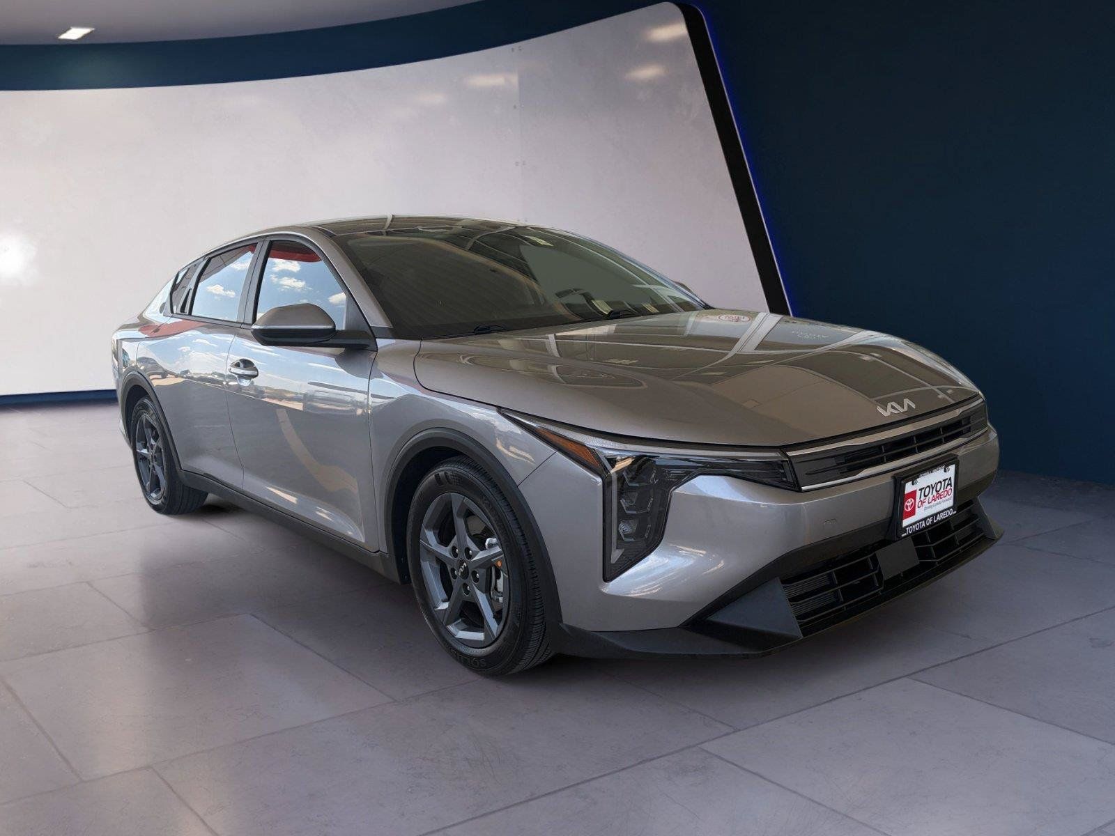 Used 2026 Kia K4 FWD image 7