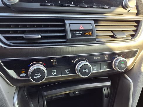 Certified 2020 Honda Accord LX image 7