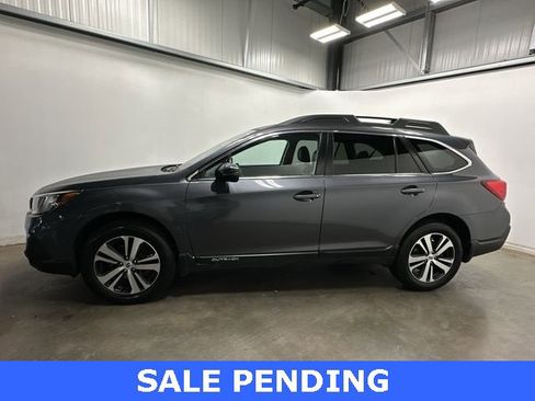 Used 2019 Subaru Outback 2.5i Limited image 2
