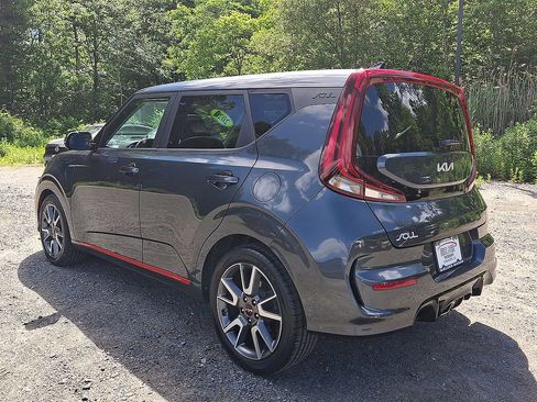 Used 2022 Kia Soul Turbo FWD image 22