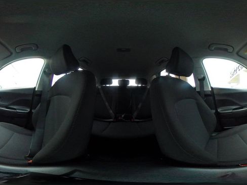 Used 2025 Hyundai Kona SEL image 42