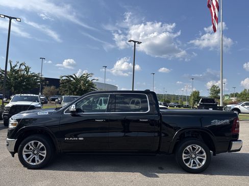 Used 2019 RAM 1500 Limited AWD/4WD image 4