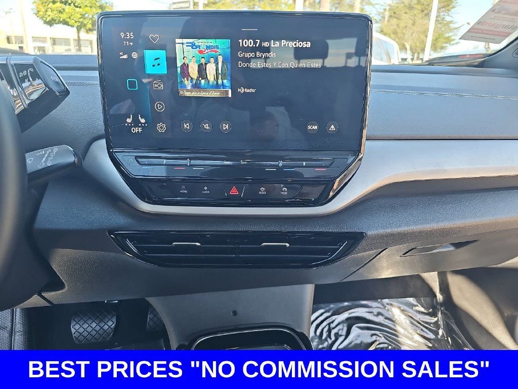 Used 2023 Volkswagen ID.4 Pro AWD/4WD image 19