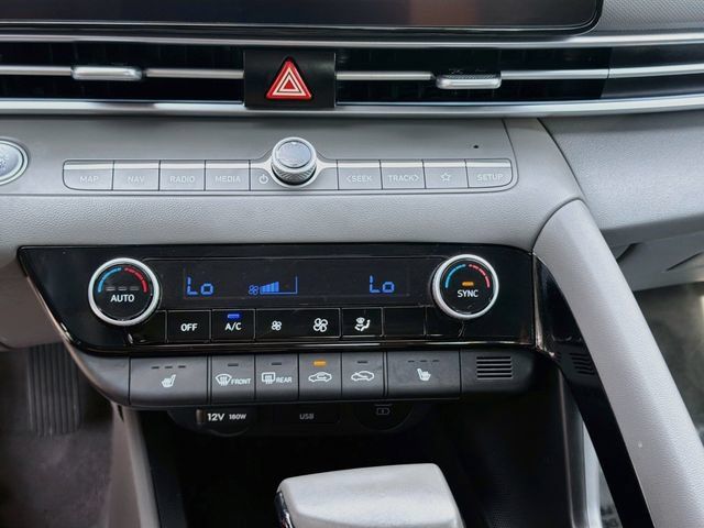 Certified 2025 Hyundai Elantra SEL FWD image 15