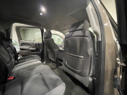Used 2015 Chevrolet Silverado 2500 LT w/ LT Convenience Package image 9
