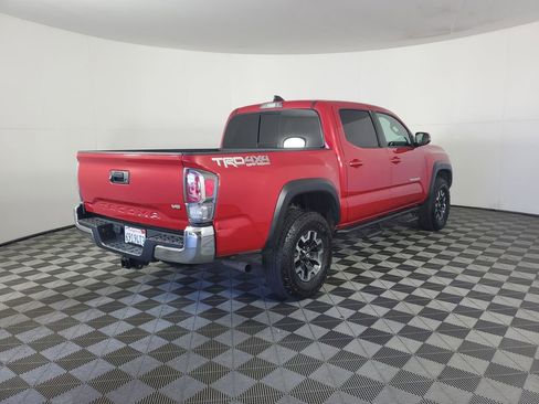 Used 2023 Toyota Tacoma TRD Off-Road image 4
