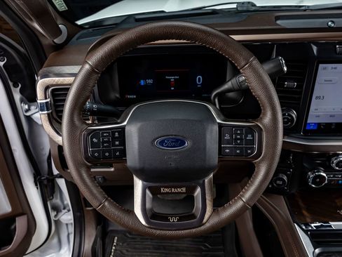 Used 2024 Ford F250 King Ranch w/ Chrome Package image 18