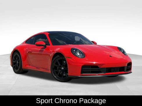 Used 2025 Porsche 911 Carrera RWD image 2