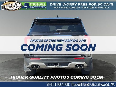 Used 2020 Ford Explorer Platinum w/ Premium Technology Package AWD/4WD image 4