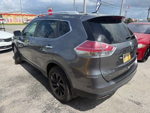 Used 2015 Nissan Rogue SL FWD image 6