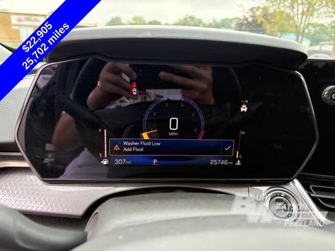 Used 2025 Chevrolet Trax ACTIV w/ Driver Confidence Package FWD image 20