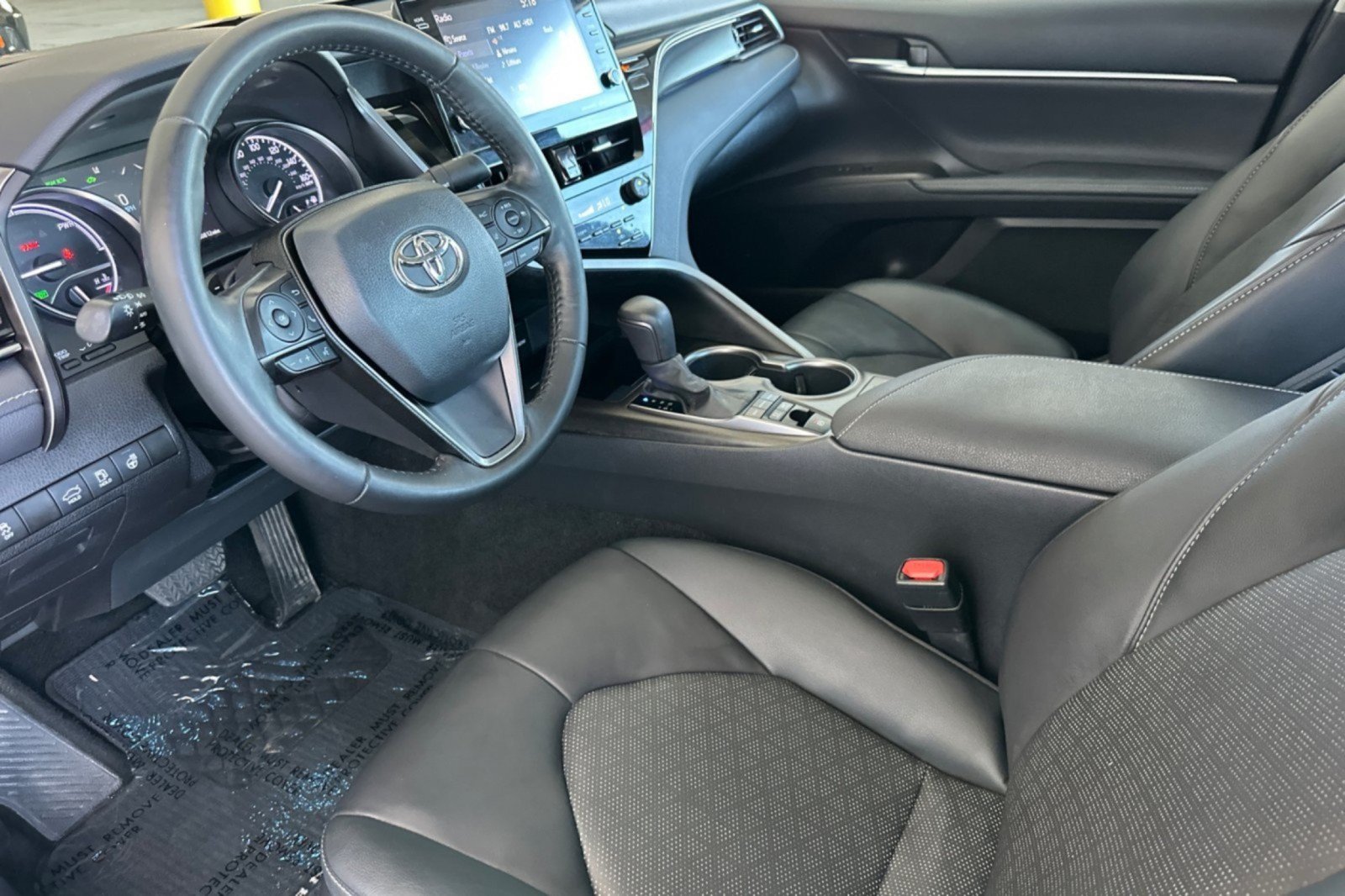 Certified 2023 Toyota Camry XSE w/ Cold Weather Package FWD image 9