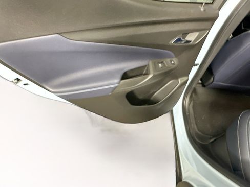 Used 2022 Chevrolet Bolt EUV Premier w/ Sun & Sound Package image 27