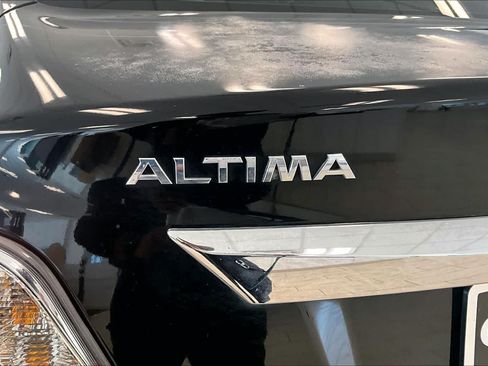 Used 2015 Nissan Altima 2.5 S w/ Power Driver Seat Package FWD image 29