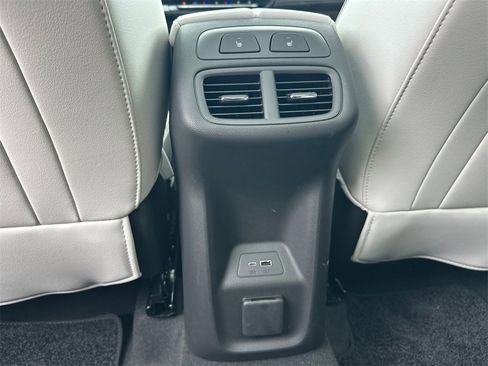 New 2025 Buick Envision Avenir image 23