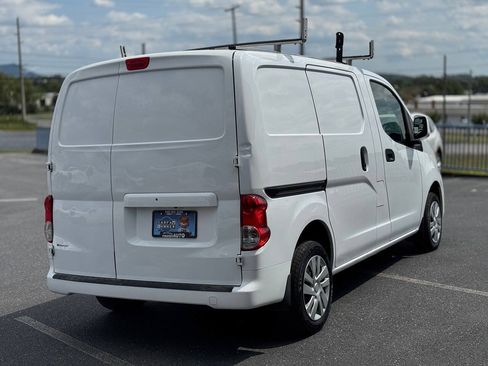 Used 2018 Nissan NV200 SV FWD image 4