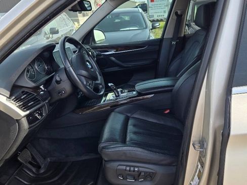 Used 2015 BMW X5 xDrive50i AWD/4WD image 19