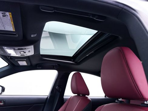 Used 2024 Lexus IS 350 F Sport RWD image 4
