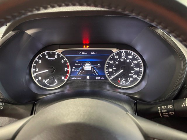 Used 2022 Nissan Sentra SV FWD image 27
