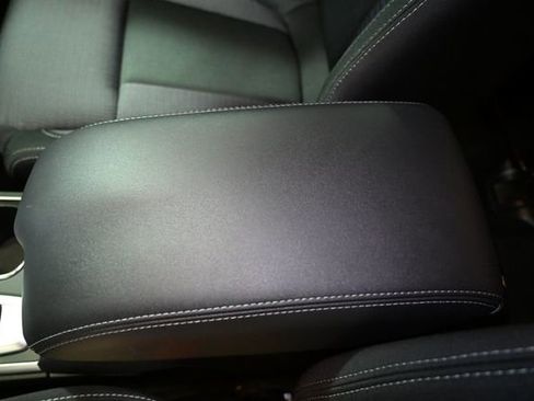 Used 2022 Subaru Ascent Premium w/ Convenience Package image 23