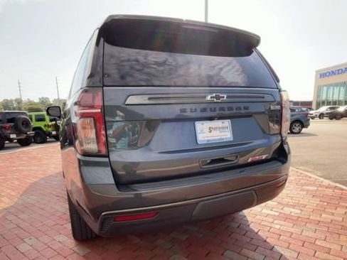 Used 2021 Chevrolet Suburban RST w/ Luxury Package RWD image 8