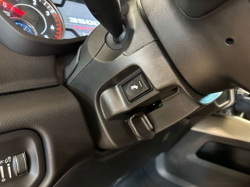 Used 2024 RAM 3500 Laramie image 20