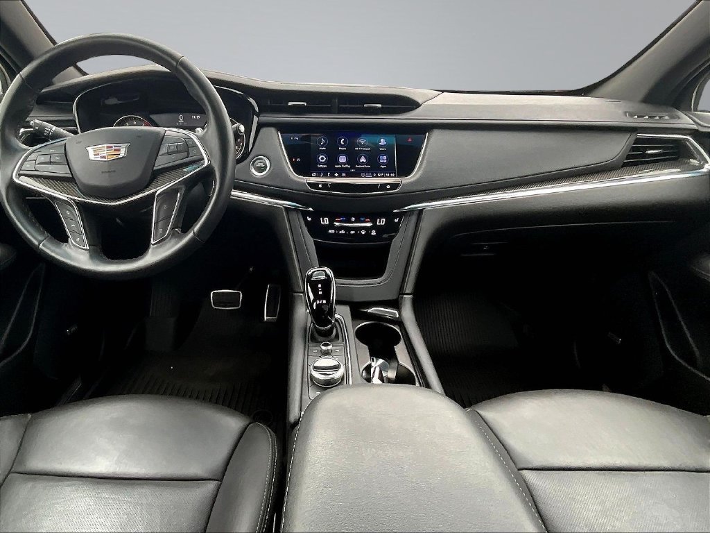 Used 2022 Cadillac XT5 Sportv w/ LPO, Floor Liner Package AWD/4WD image 9